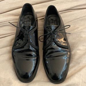 Pronto Uomo Patent Tuxedo Oxford Shoes